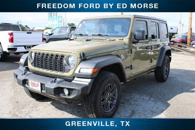 2025 Jeep Wrangler Sport S's photo