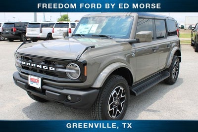 2026 Ford Bronco Outer Banks
