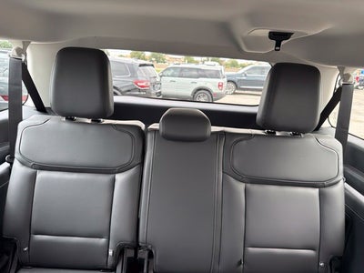 2027 Ford Expedition Max Active