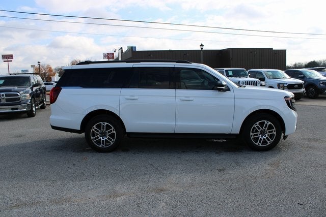 2025 Ford Expedition Max Active