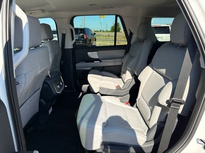 2027 Ford Expedition Active