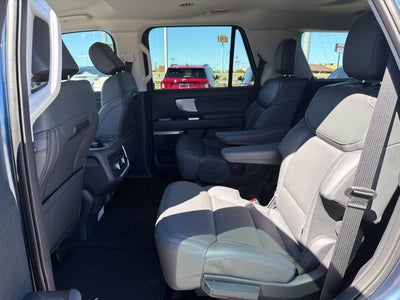 2027 Ford Expedition Active
