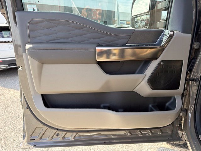 2027 Ford F-250SD Platinum