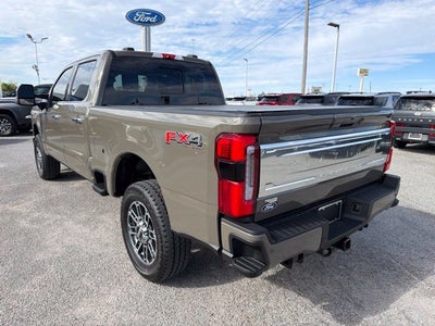 2027 Ford F-250SD Platinum