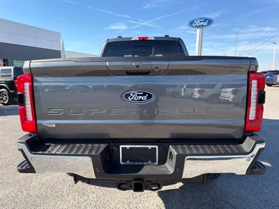 2027 Ford F-250SD Lariat