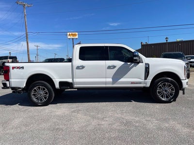 2027 Ford F-250SD Platinum