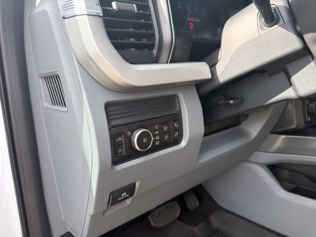 2027 Ford F-250SD XLT