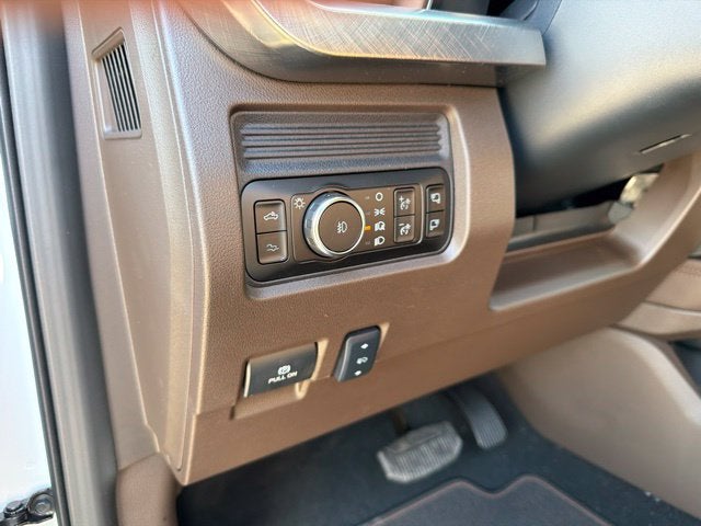 2027 Ford F-350SD King Ranch