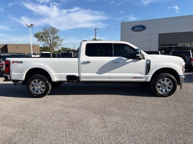 2027 Ford F-350SD King Ranch