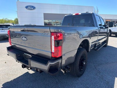 2027 Ford F-350SD Lariat