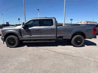 2027 Ford F-350SD Lariat