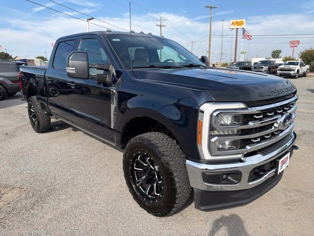2023 Ford F-350SD Lariat