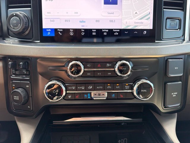 2027 Ford F-350SD Platinum DRW