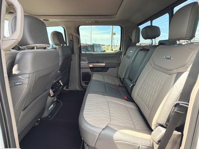 2027 Ford F-350SD Platinum DRW