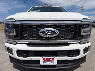 2027 Ford F-350SD Platinum DRW
