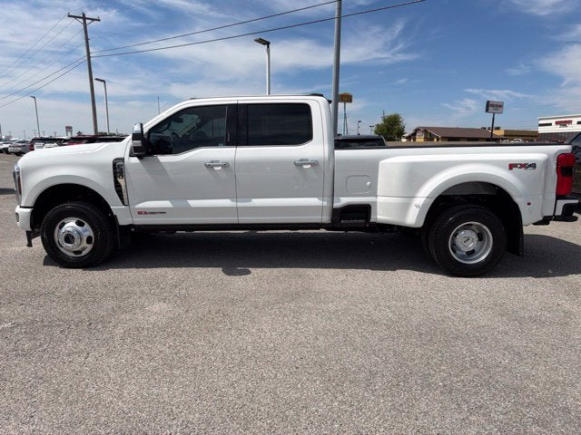 2027 Ford F-350SD Platinum DRW