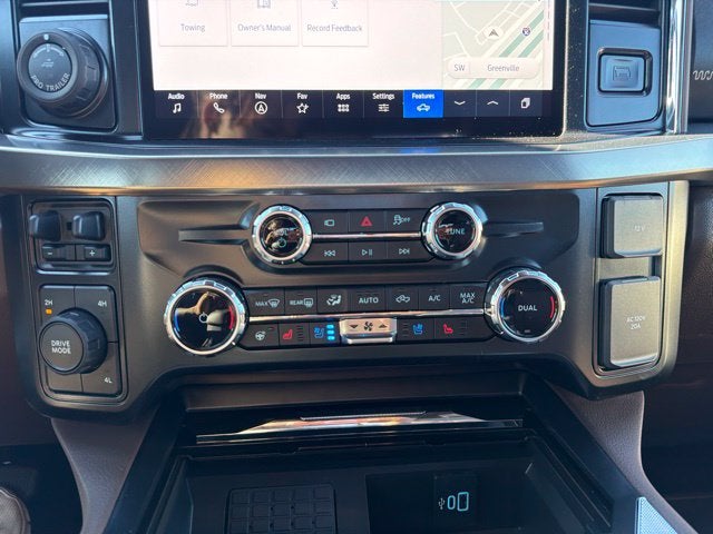 2027 Ford F-350SD King Ranch DRW
