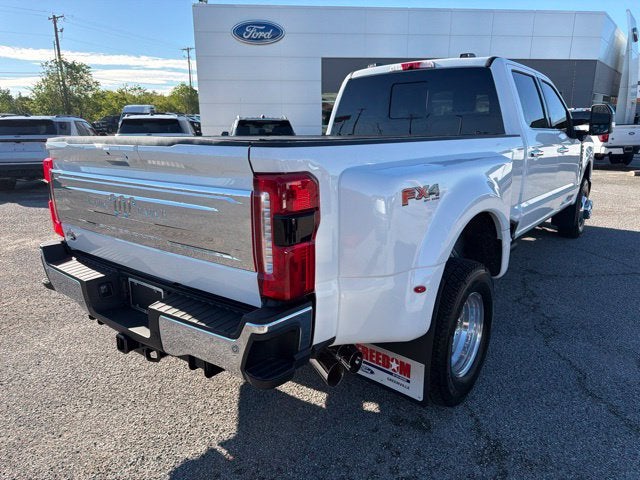 2027 Ford F-350SD King Ranch DRW