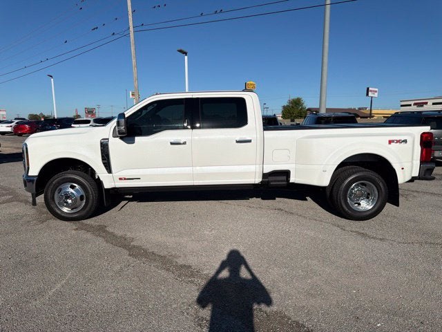 2027 Ford F-350SD King Ranch DRW