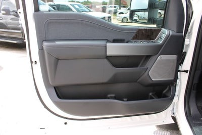 2026 Ford F-350SD Lariat DRW