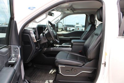 2024 Ford F-350SD Lariat DRW