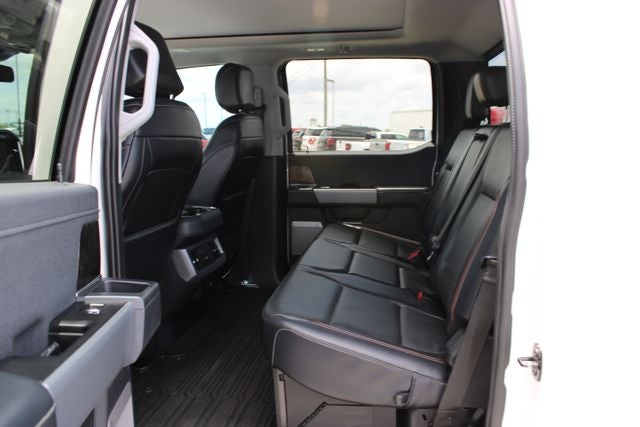 2024 Ford F-350SD Lariat DRW