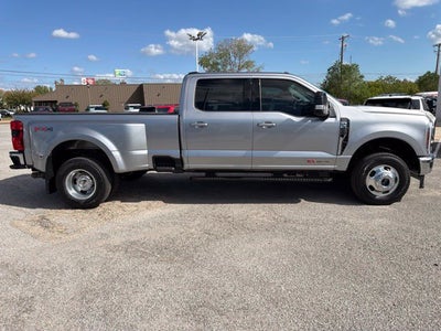 2027 Ford F-350SD Lariat DRW