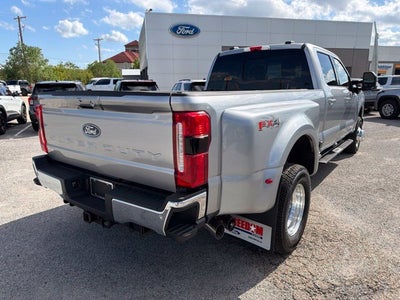 2027 Ford F-350SD Lariat DRW