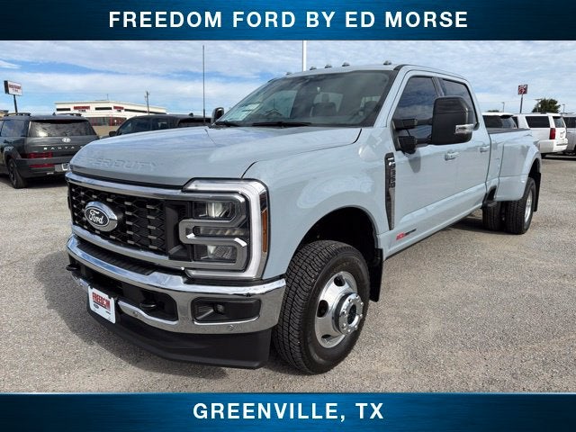2027 Ford F-350SD Lariat DRW