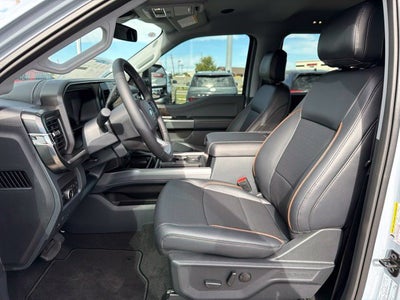 2027 Ford F-350SD Lariat DRW