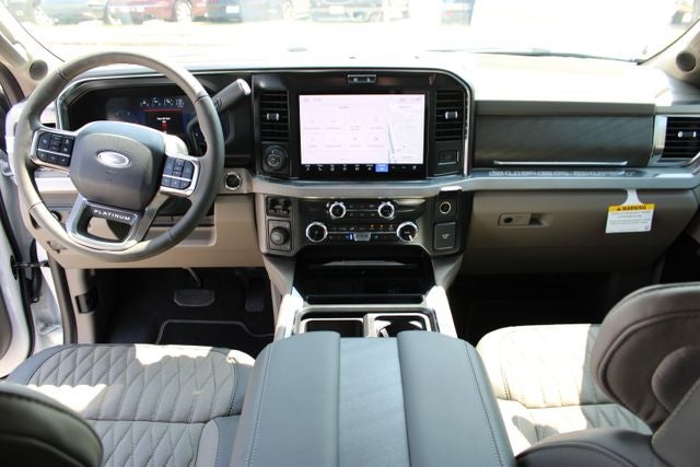 2026 Ford F-450SD Platinum DRW