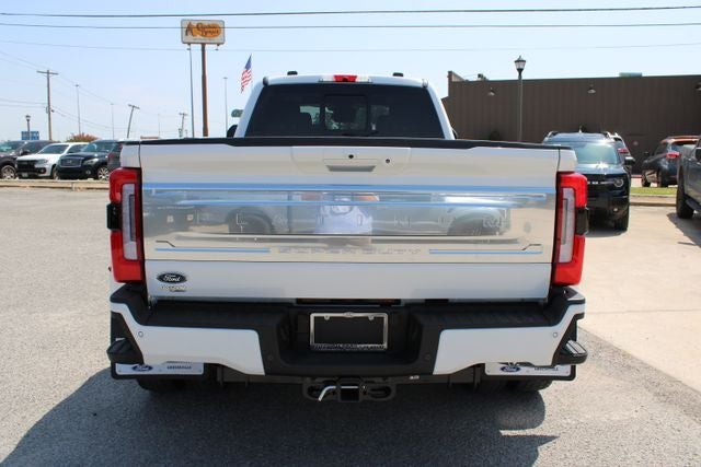 2026 Ford F-450SD Platinum DRW