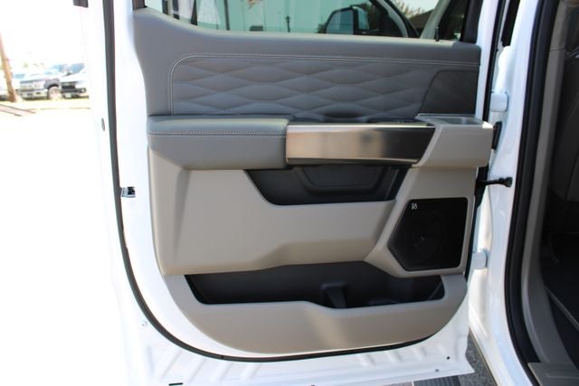 2026 Ford F-450SD Platinum DRW
