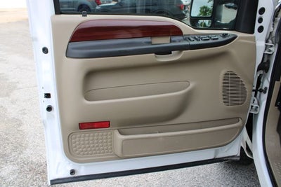2005 Ford F-250SD Base