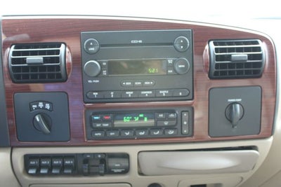 2005 Ford F-250SD Base