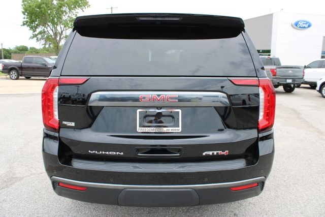 2023 GMC Yukon AT4