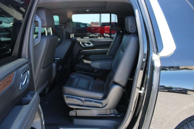 2022 Chevrolet Suburban High Country