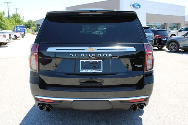 2022 Chevrolet Suburban High Country