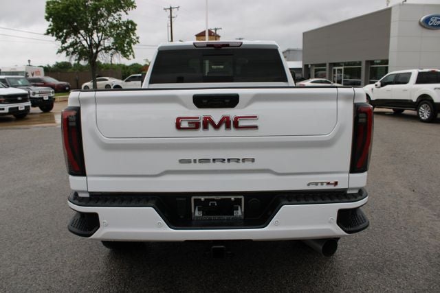 2024 GMC Sierra 2500HD AT4