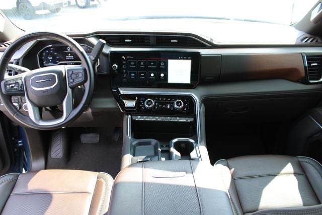 2024 GMC Sierra 2500HD Denali