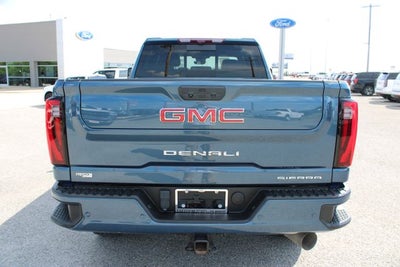 2024 GMC Sierra 2500HD Denali
