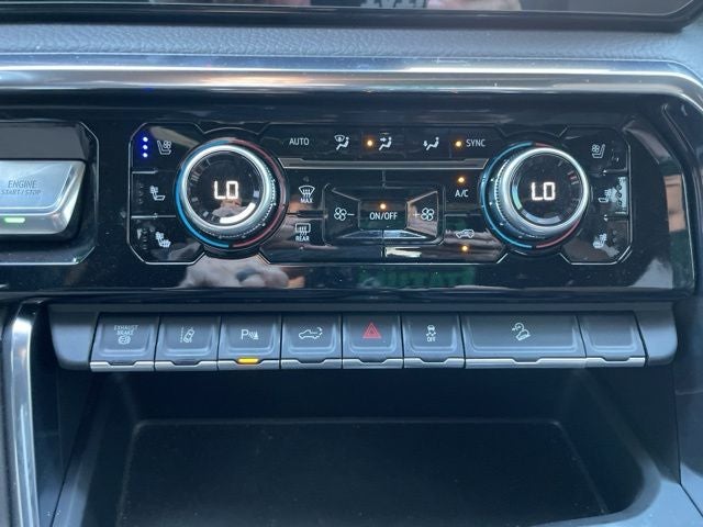 2025 GMC Sierra 2500HD Denali