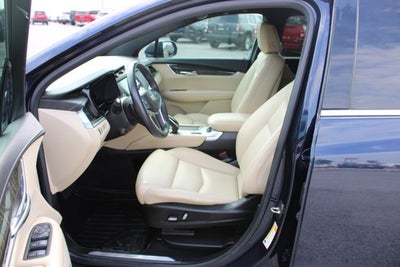 2017 Cadillac XT5 Base