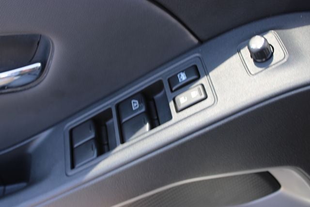 2024 Nissan Frontier SL