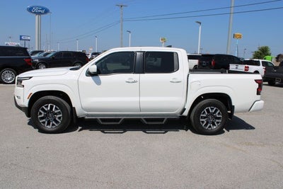 2024 Nissan Frontier SL