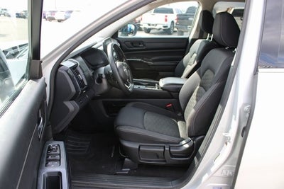 2023 Nissan Pathfinder S