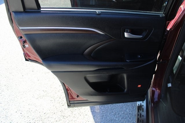 2015 Toyota Highlander Base