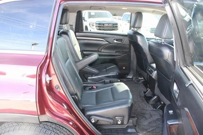 2015 Toyota Highlander Base