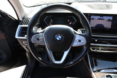 2023 BMW X7 xDrive40i