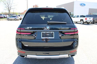 2023 BMW X7 xDrive40i